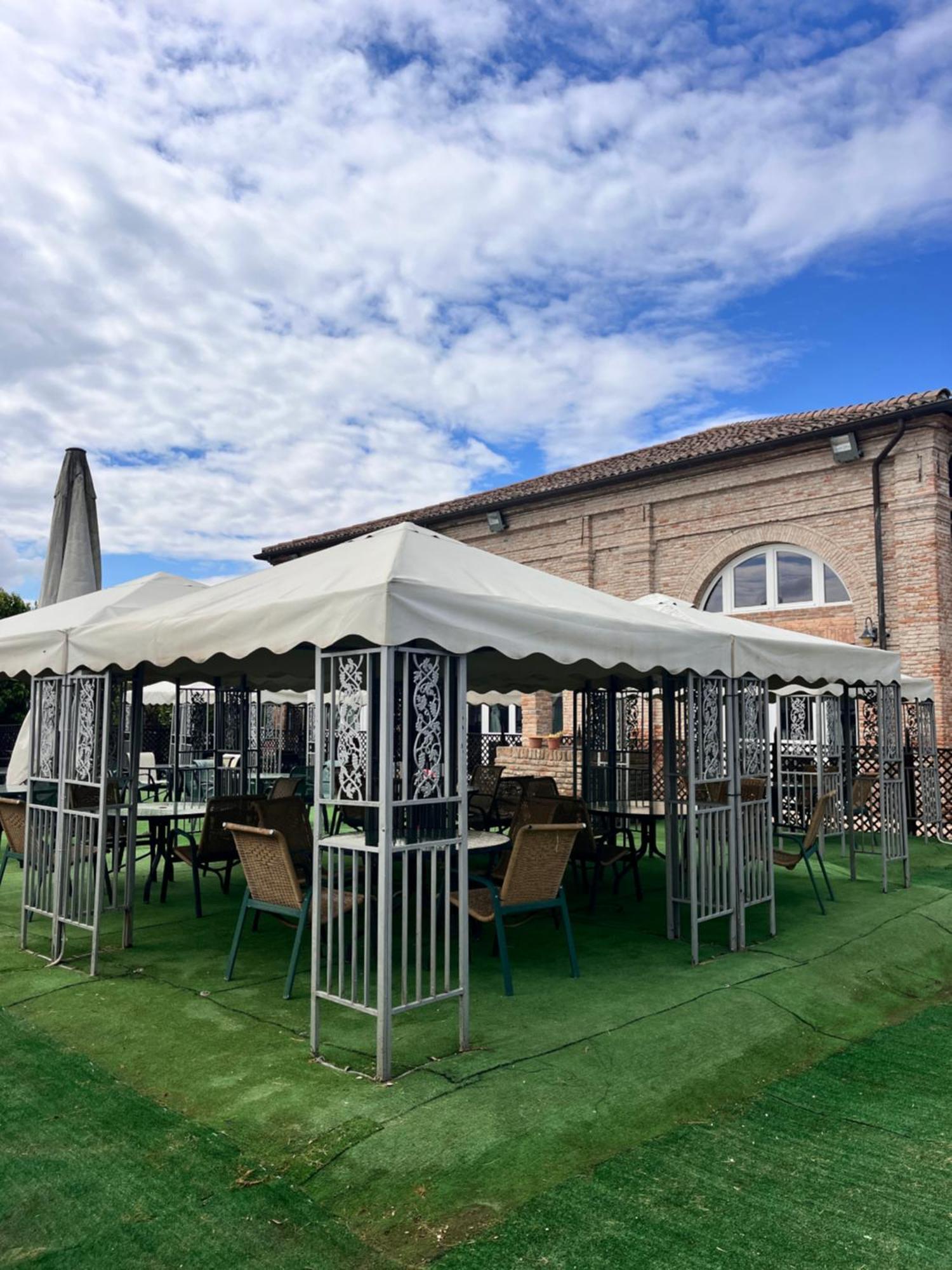 Locanda Corte Arcangeli Ferrara Luaran gambar