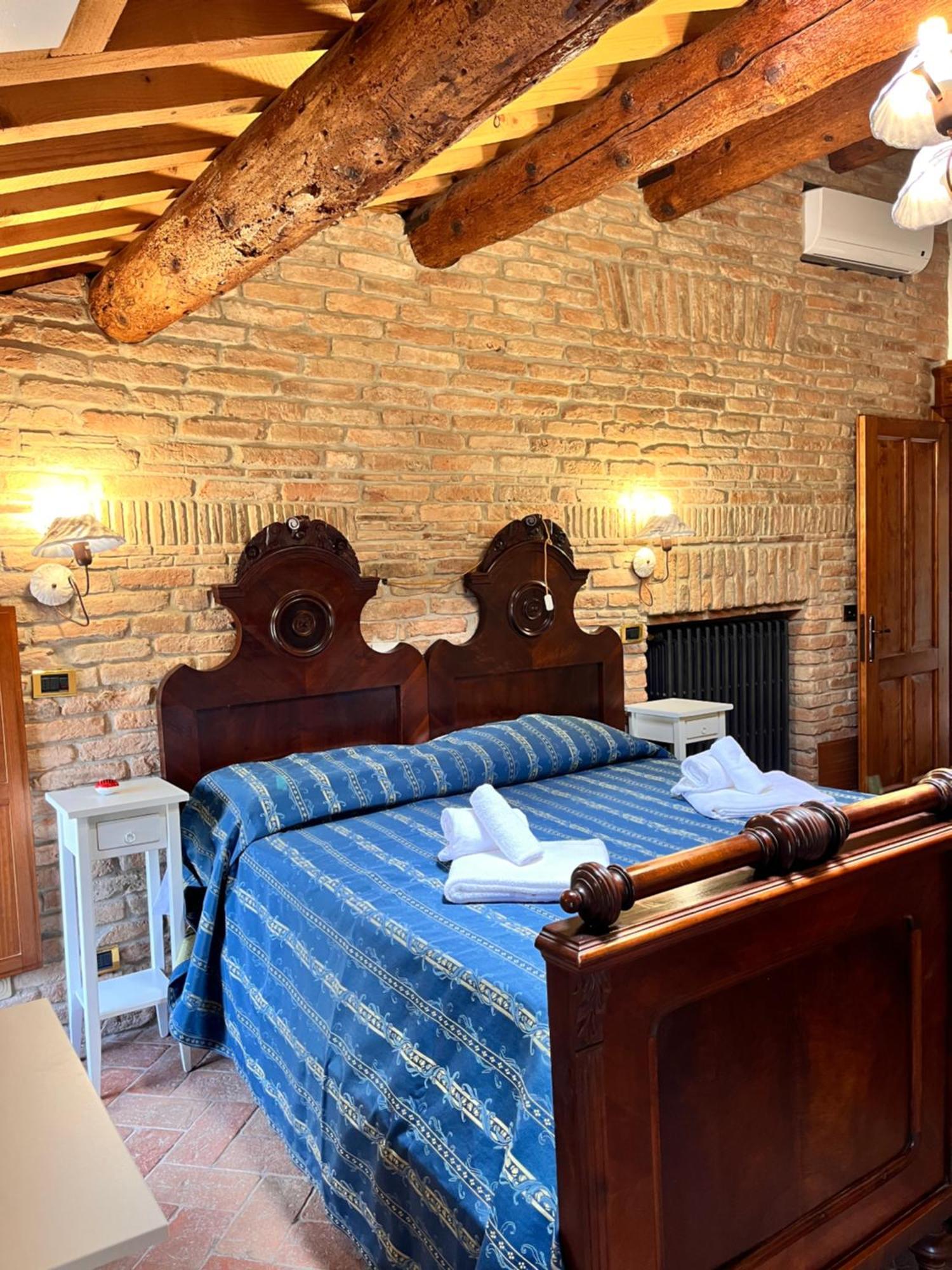 Locanda Corte Arcangeli Ferrara Luaran gambar