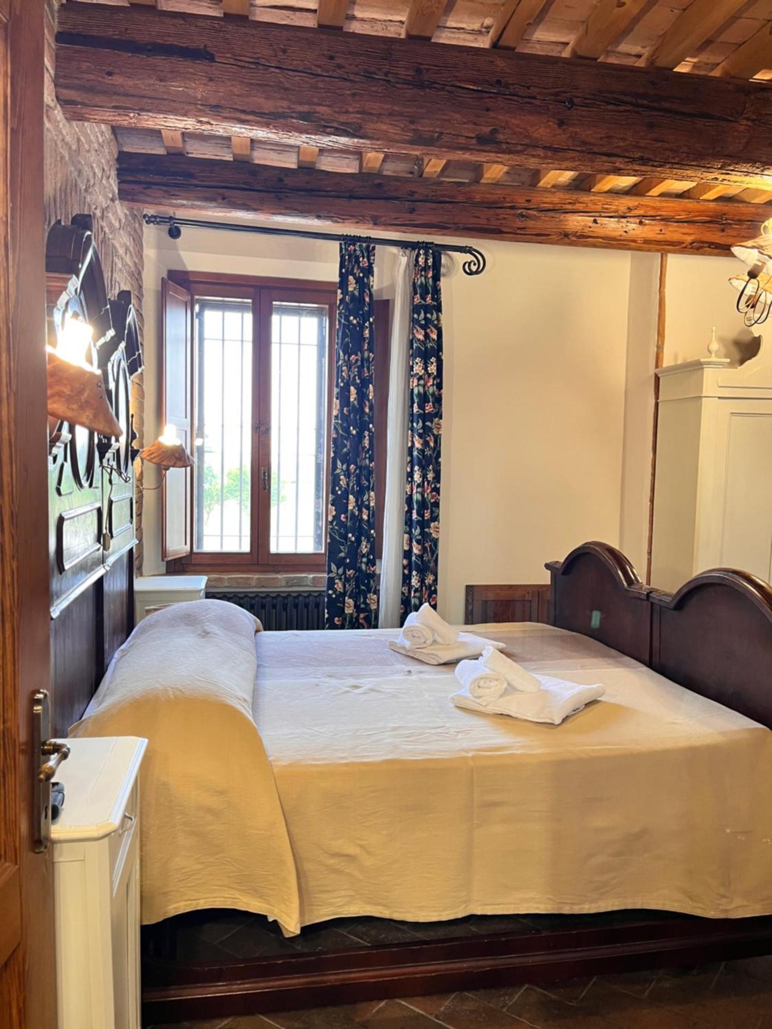 Locanda Corte Arcangeli Ferrara Luaran gambar