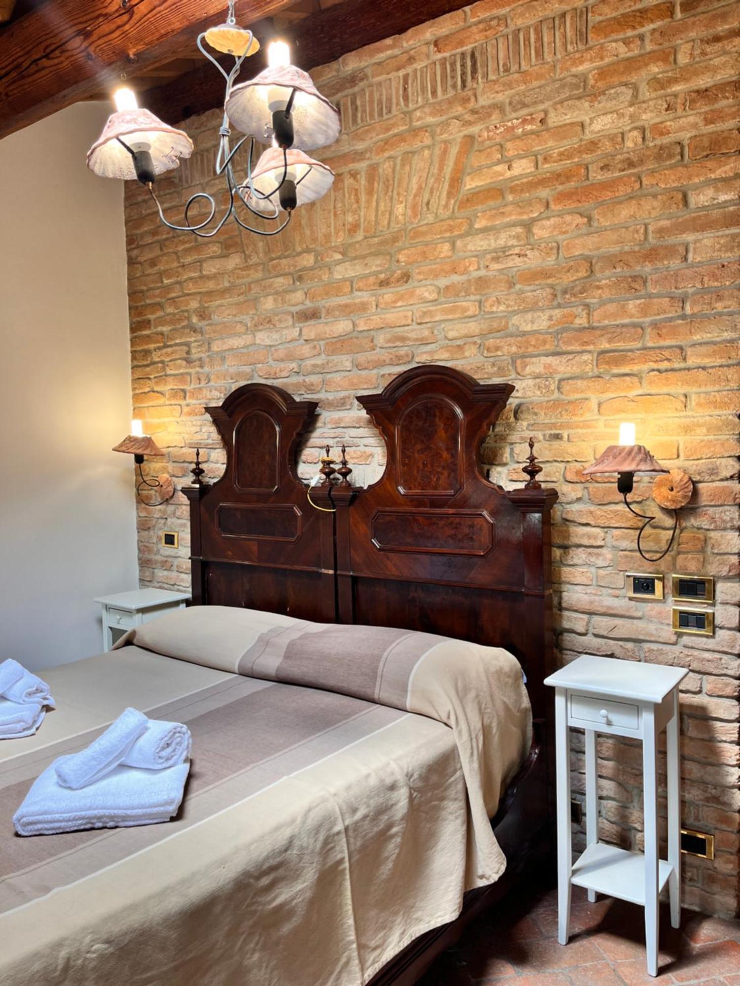 Locanda Corte Arcangeli Ferrara Luaran gambar